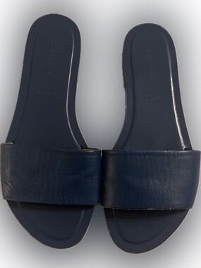Everlane Deep Navy Wide-Strap Leather Slide Sandals